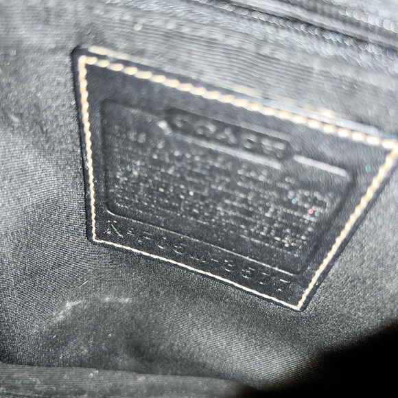 Authentic COACH shoulder bag - Picture 5 of 6